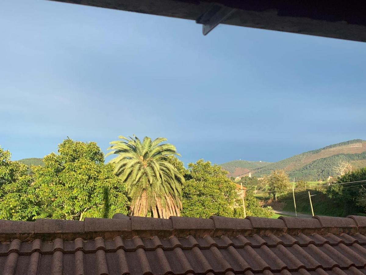 El Desvan Del Chisco Cudillero Luaran gambar